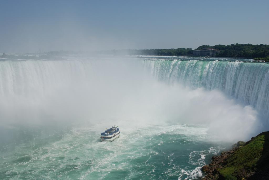 Voco The Cadence, An Ihg Hotel Niagarafälle Exterior foto